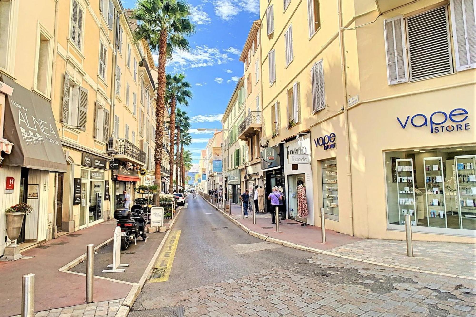 Immogroom - Place In Center - Ac - 5 Min From Beaches Appartement *